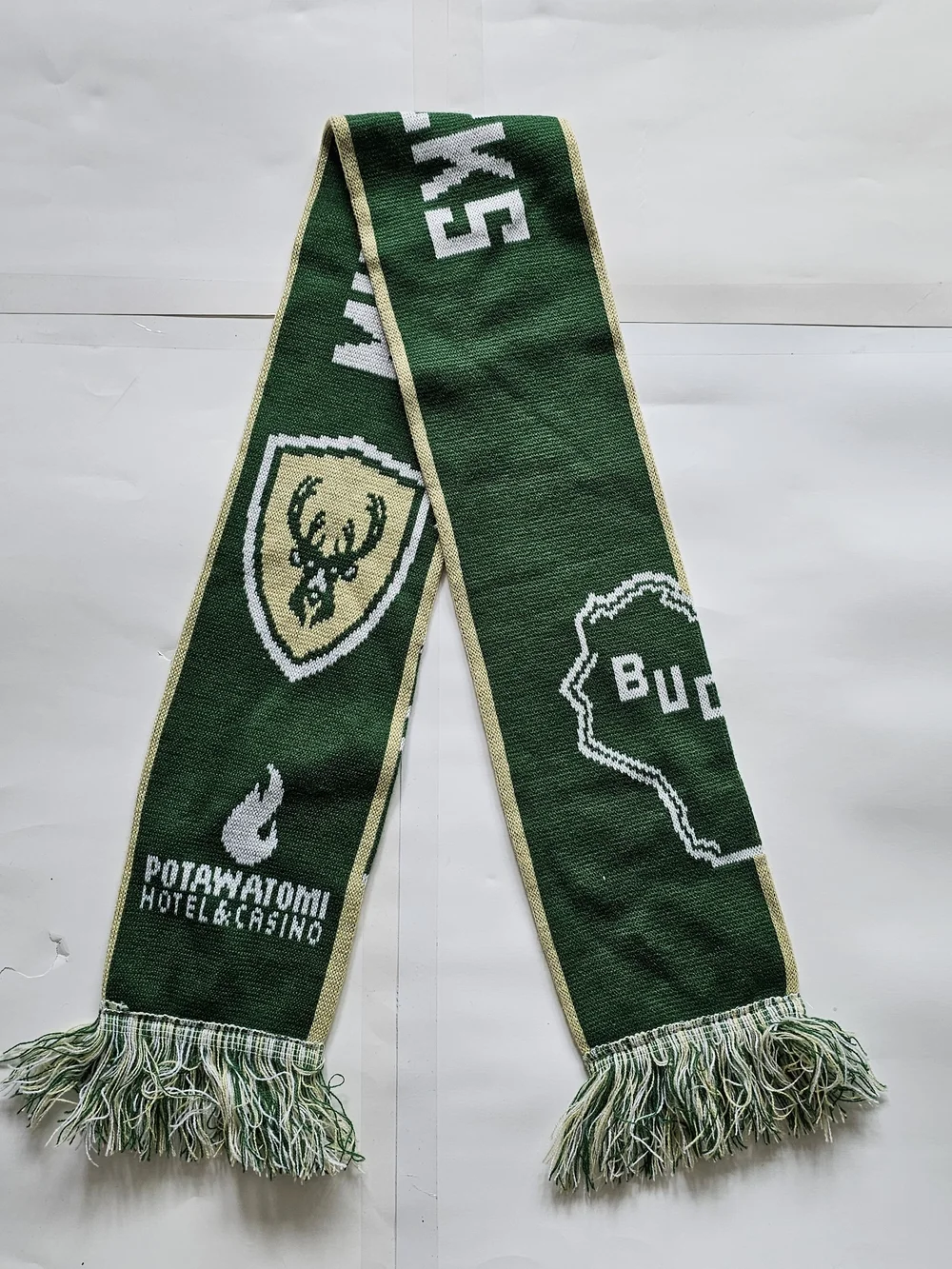Green Knit Fan Scarf with Cream Trim